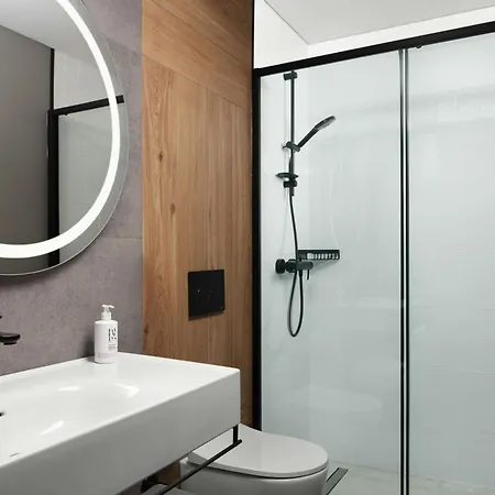 Moxy Taksim 3*