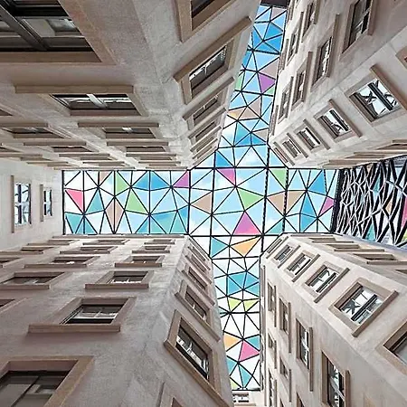 Hotel Moxy Taksim By Marriott International 3*