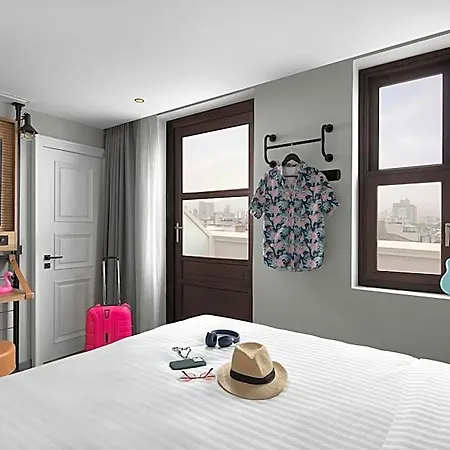 Moxy Taksim By Marriott International Stambuł