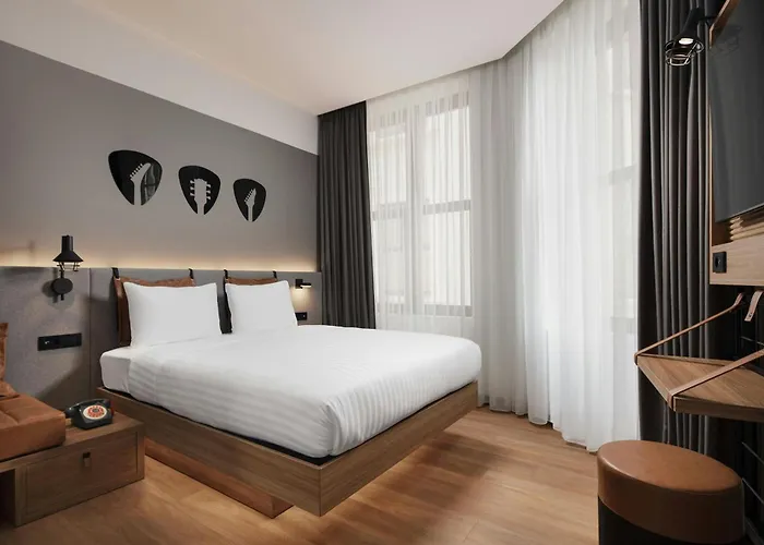 Moxy Taksim Hotel