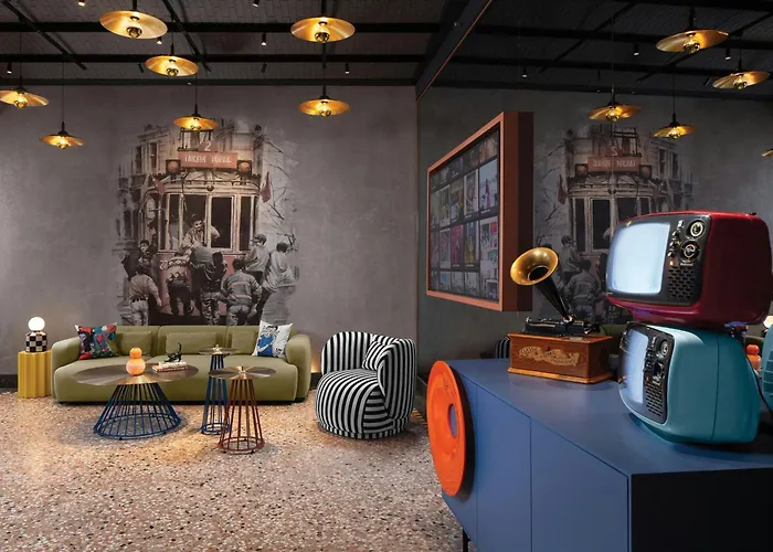 Otel Moxy Taksim İstanbul