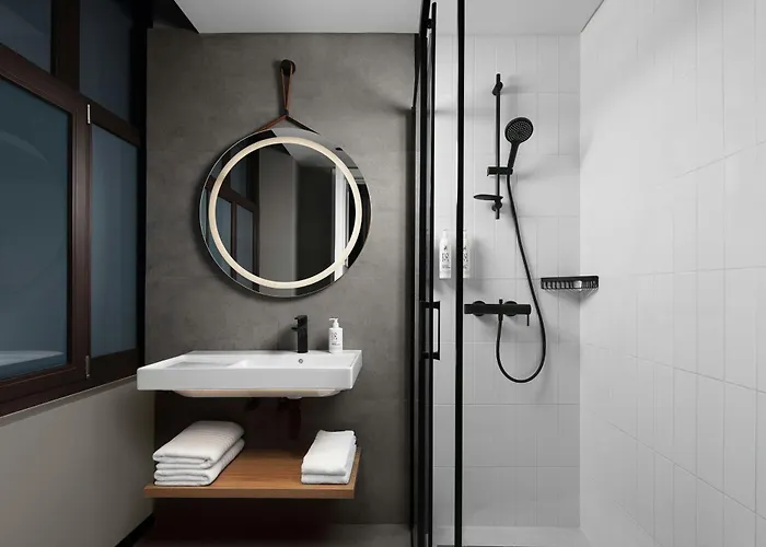 Moxy Taksim 酒店 3*