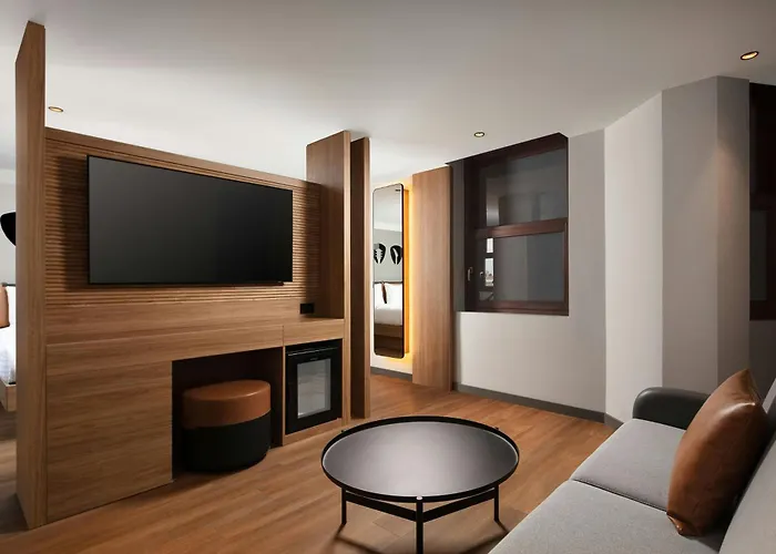 فندق Moxy Taksim 3*