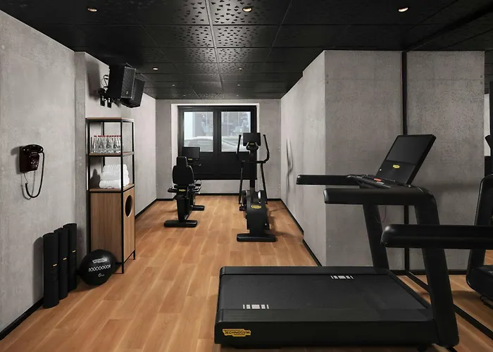 Moxy Taksim 酒店 3*