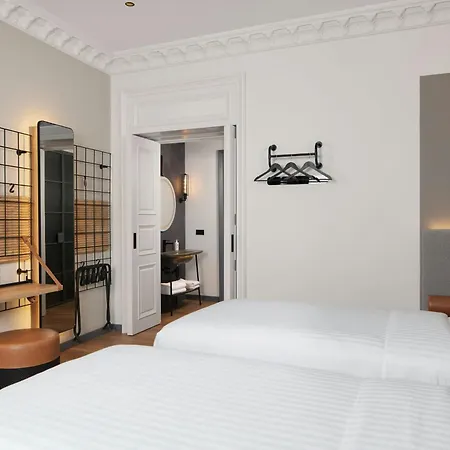 Moxy Taksim Стамбул