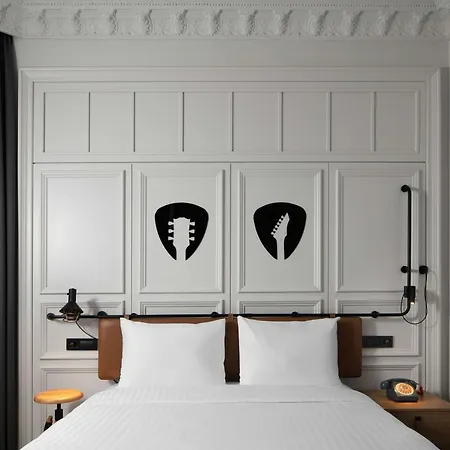 Moxy Taksim Отель