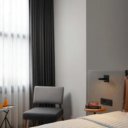 Moxy Taksim Стамбул