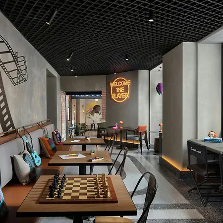Moxy Taksim Отель
